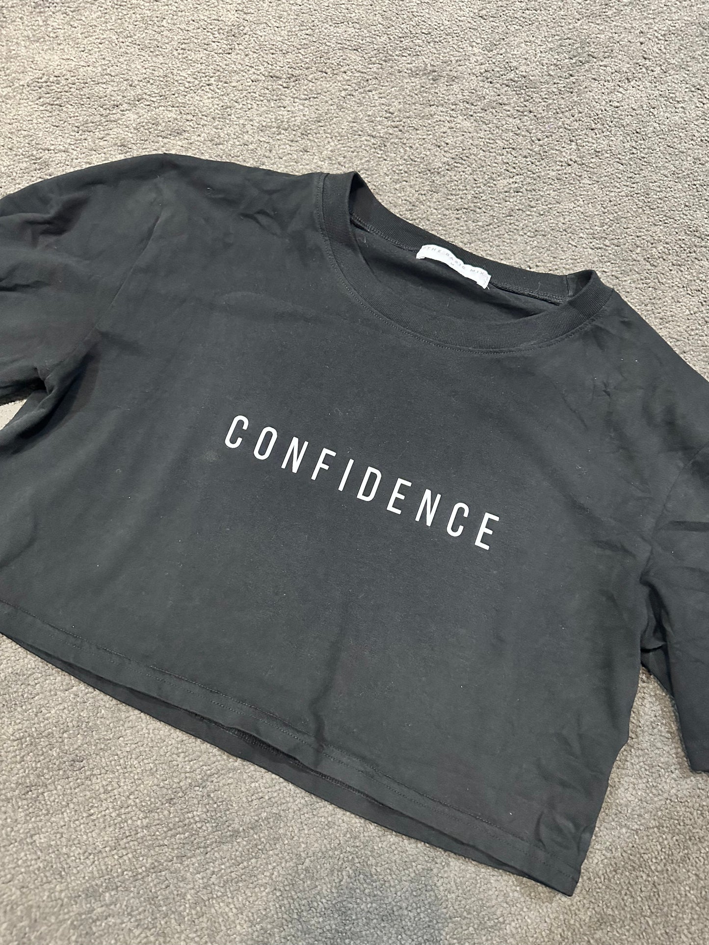 Confidence Lashes Logo Womens Crop Tee - Black
